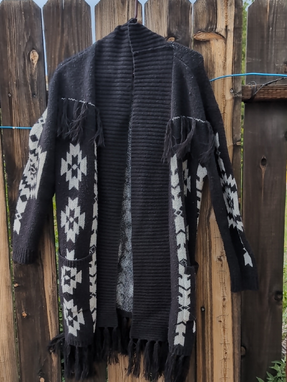 Idyllwind Black and Gray Knit Open Cardigan